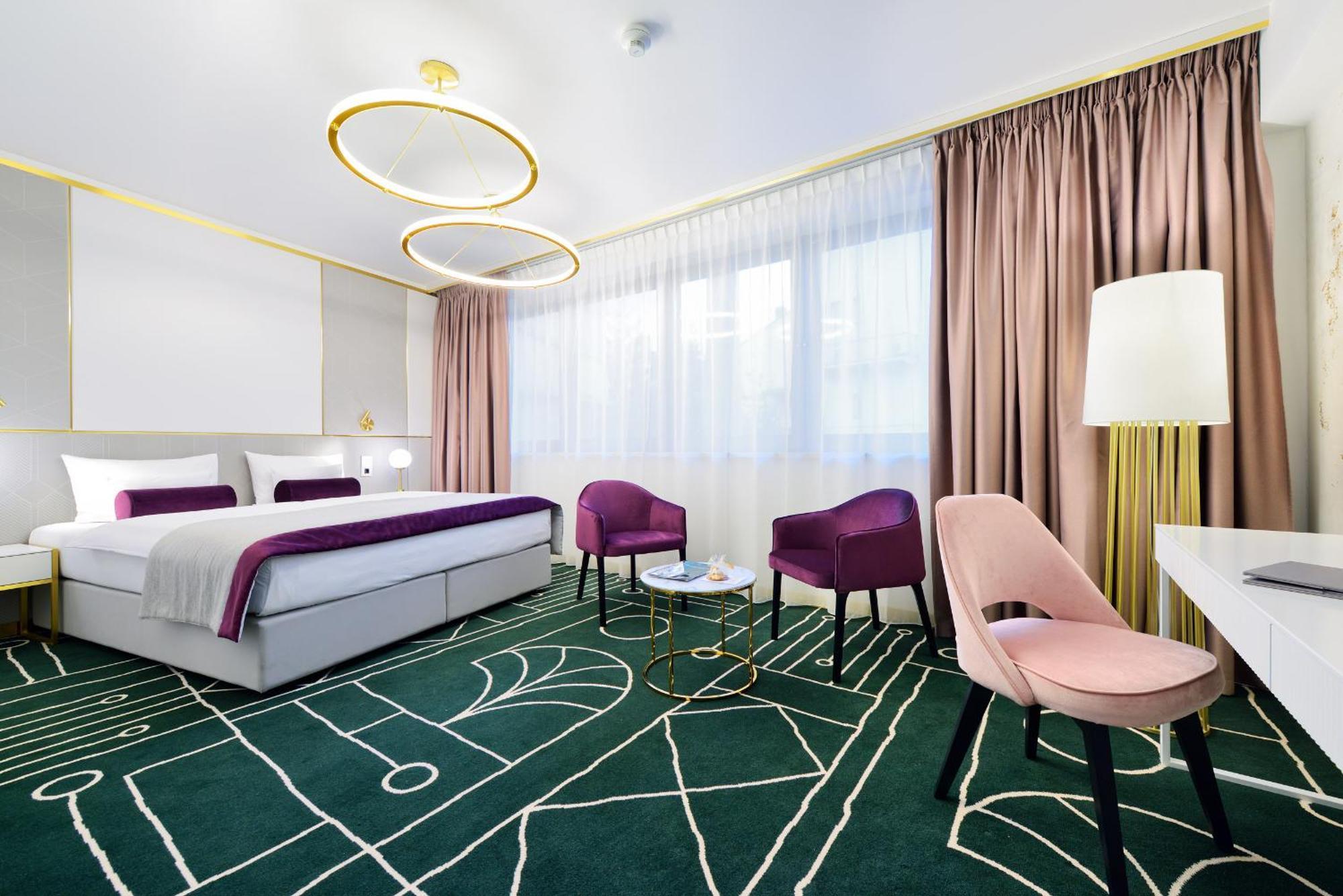 Grand Deluxe Room,1602430028:JPEG