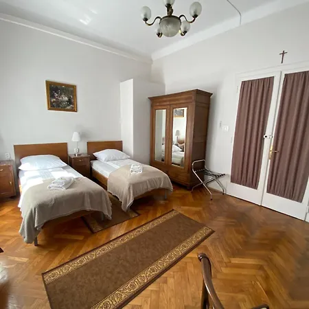 Aparthotel Maria-3